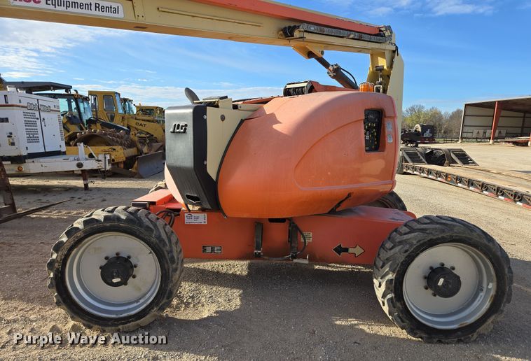 image for item DP6241 2008 JLG 600AJ boom lift