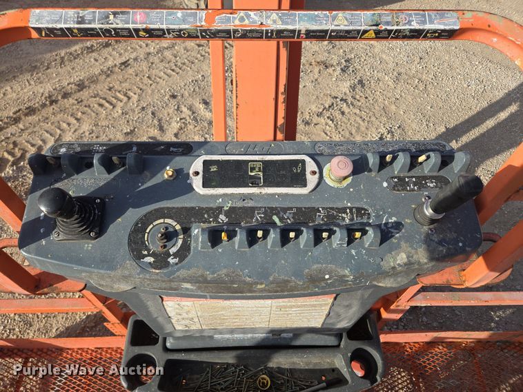 image for item DP6241 2008 JLG 600AJ boom lift