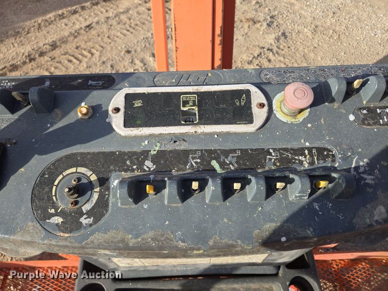 image for item DP6241 2008 JLG 600AJ boom lift