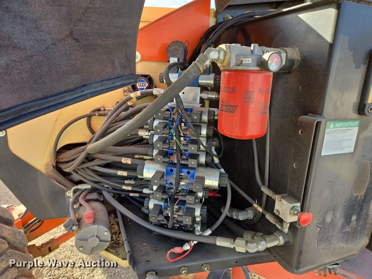 image for item DP6241 2008 JLG 600AJ boom lift