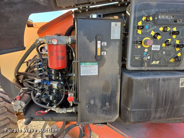 image for item DP6241 2008 JLG 600AJ boom lift