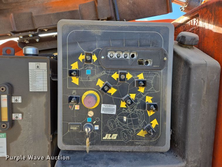 image for item DP6241 2008 JLG 600AJ boom lift