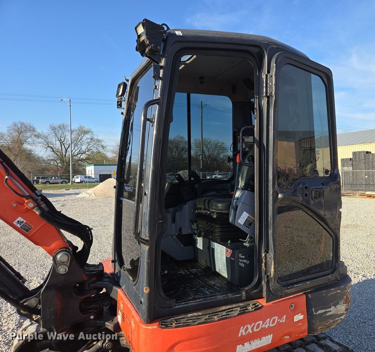 image for item DP6250 2015 Kubota KX040-4 mini excavator