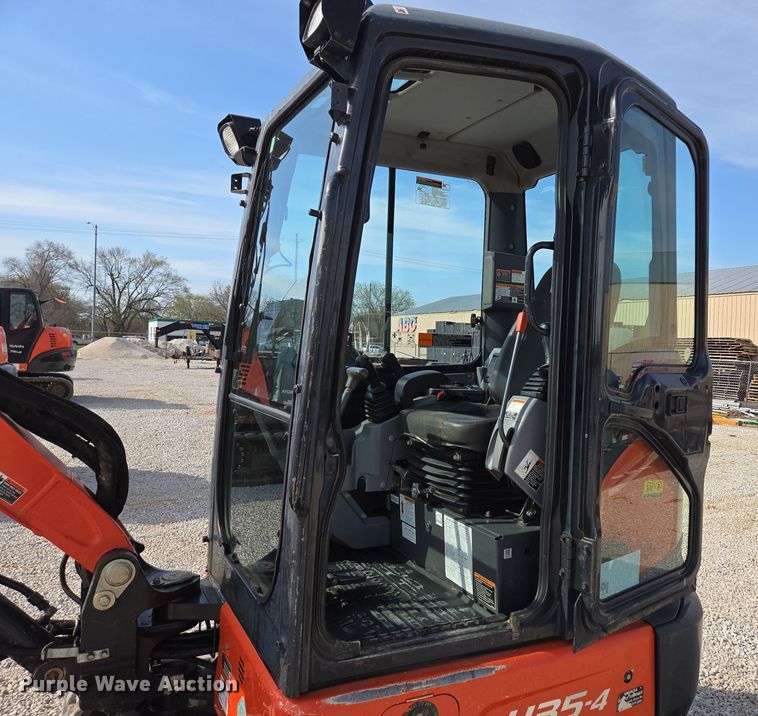 image for item DP6253 2020 Kubota U35-4 mini excavator