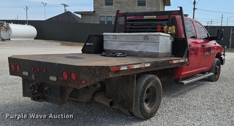 image for item DP6254 2016 Dodge Ram 3500 Crew Cab flatbed pickup truck
