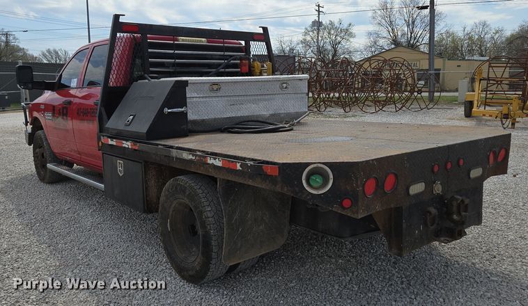 image for item DP6254 2016 Dodge Ram 3500 Crew Cab flatbed pickup truck