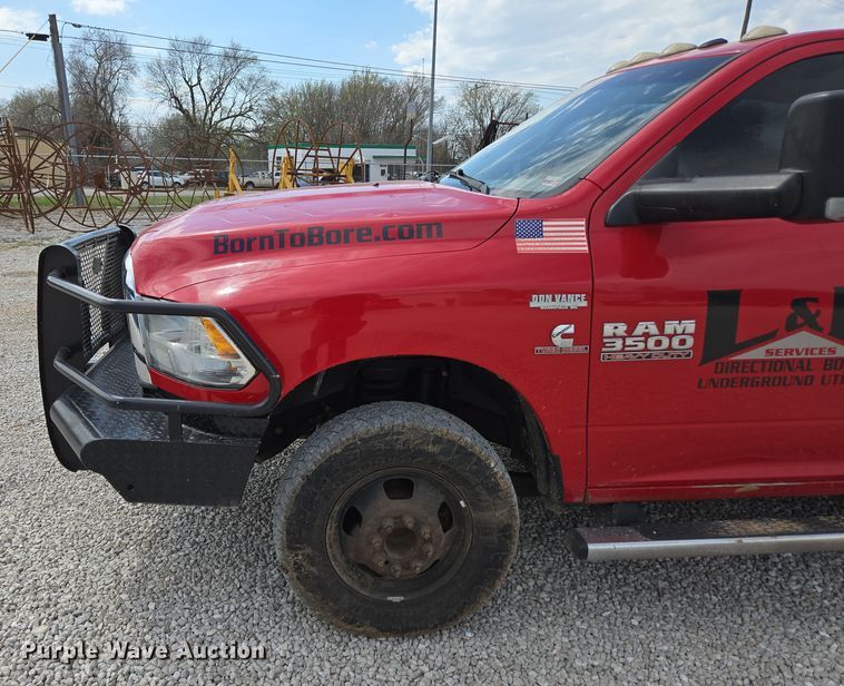 image for item DP6254 2016 Dodge Ram 3500 Crew Cab flatbed pickup truck