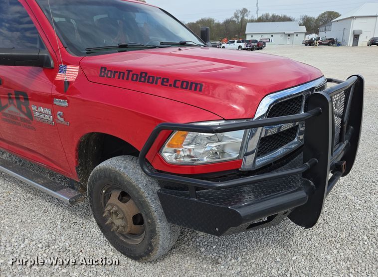 image for item DP6254 2016 Dodge Ram 3500 Crew Cab flatbed pickup truck