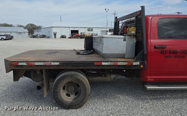 image for item DP6254 2016 Dodge Ram 3500 Crew Cab flatbed pickup truck