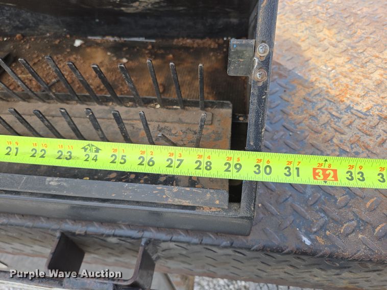 image for item DP6254 2016 Dodge Ram 3500 Crew Cab flatbed pickup truck