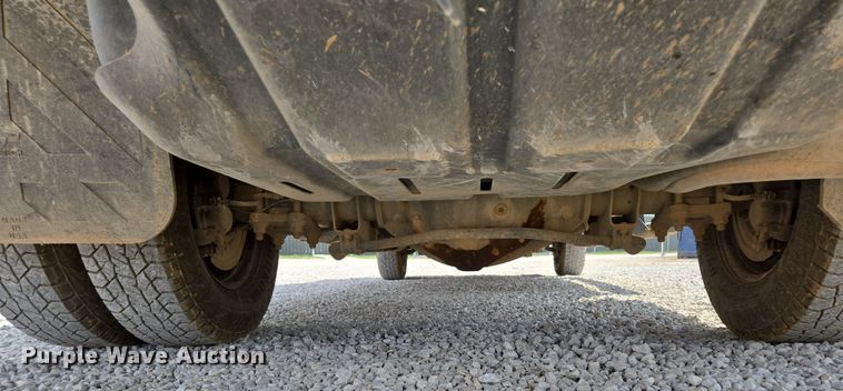 image for item DP6254 2016 Dodge Ram 3500 Crew Cab flatbed pickup truck