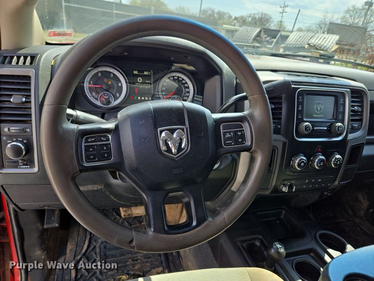 image for item DP6254 2016 Dodge Ram 3500 Crew Cab flatbed pickup truck