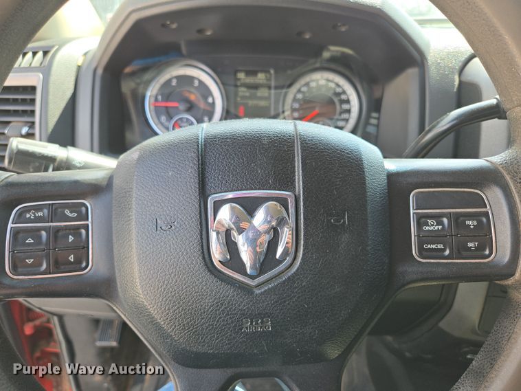 image for item DP6254 2016 Dodge Ram 3500 Crew Cab flatbed pickup truck