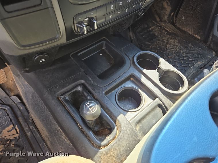 image for item DP6254 2016 Dodge Ram 3500 Crew Cab flatbed pickup truck