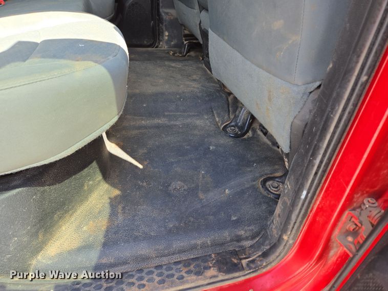 image for item DP6254 2016 Dodge Ram 3500 Crew Cab flatbed pickup truck