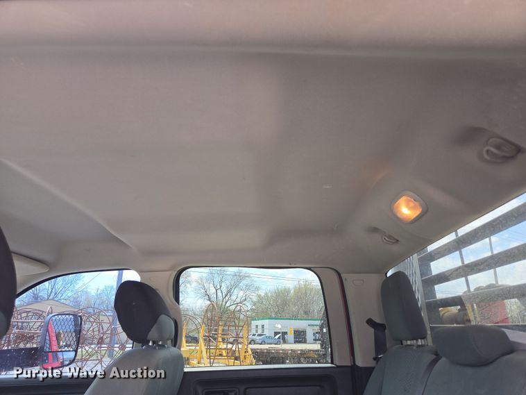 image for item DP6254 2016 Dodge Ram 3500 Crew Cab flatbed pickup truck