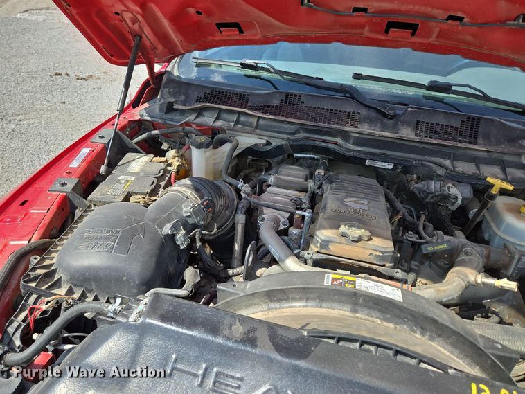 image for item DP6254 2016 Dodge Ram 3500 Crew Cab flatbed pickup truck