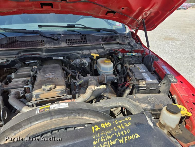 image for item DP6254 2016 Dodge Ram 3500 Crew Cab flatbed pickup truck