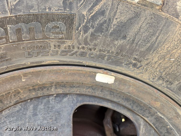 image for item DP6254 2016 Dodge Ram 3500 Crew Cab flatbed pickup truck