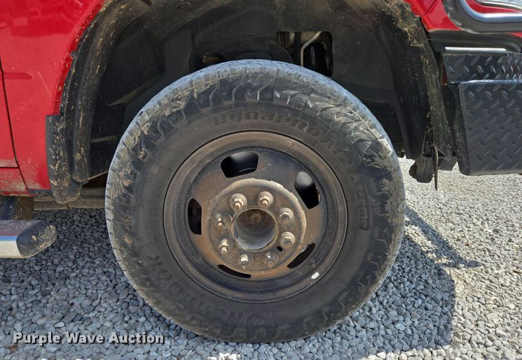 image for item DP6254 2016 Dodge Ram 3500 Crew Cab flatbed pickup truck