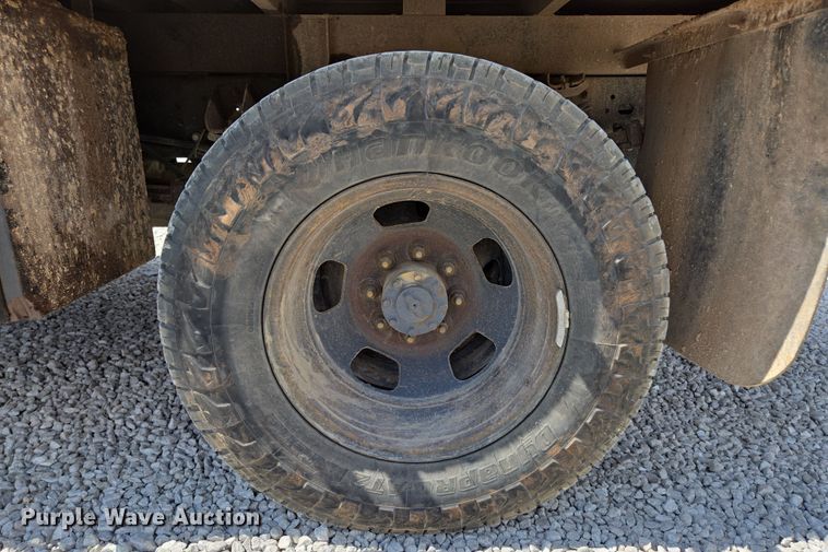 image for item DP6254 2016 Dodge Ram 3500 Crew Cab flatbed pickup truck