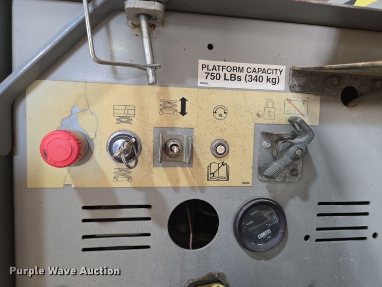 image for item DP6257 2000 Mayville Engineering Co Inc. 3768ES scissor lift