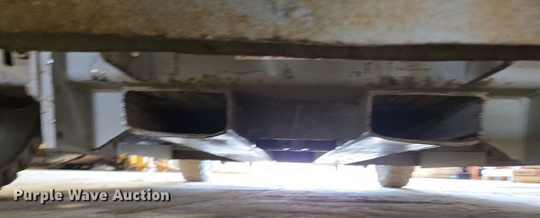 image for item DP6257 2000 Mayville Engineering Co Inc. 3768ES scissor lift