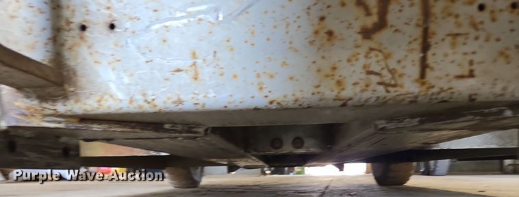 image for item DP6257 2000 Mayville Engineering Co Inc. 3768ES scissor lift