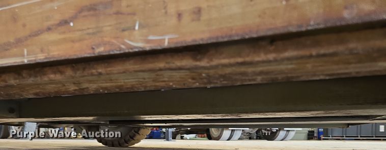 image for item DP6257 2000 Mayville Engineering Co Inc. 3768ES scissor lift