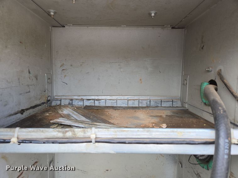 image for item DP6259 2006 GMC C7500 utility / service truck