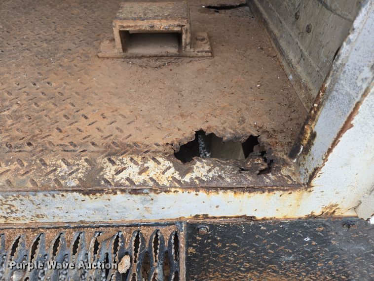 image for item DP6259 2006 GMC C7500 utility / service truck