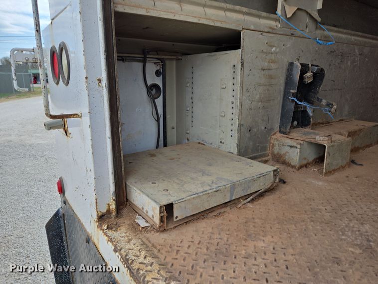 image for item DP6259 2006 GMC C7500 utility / service truck