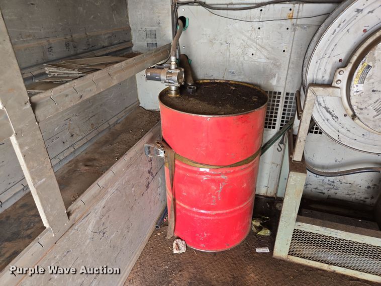 image for item DP6259 2006 GMC C7500 utility / service truck