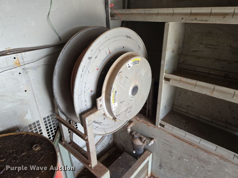 image for item DP6259 2006 GMC C7500 utility / service truck