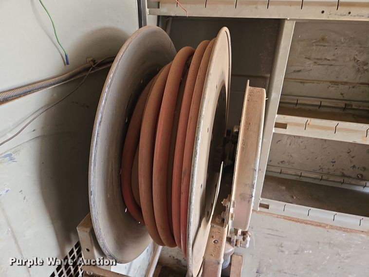 image for item DP6259 2006 GMC C7500 utility / service truck