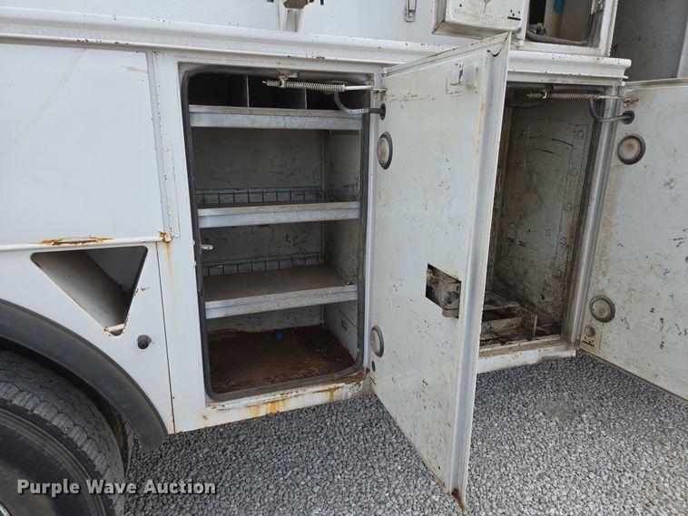 image for item DP6259 2006 GMC C7500 utility / service truck