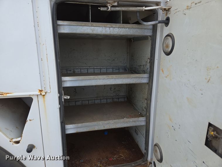 image for item DP6259 2006 GMC C7500 utility / service truck