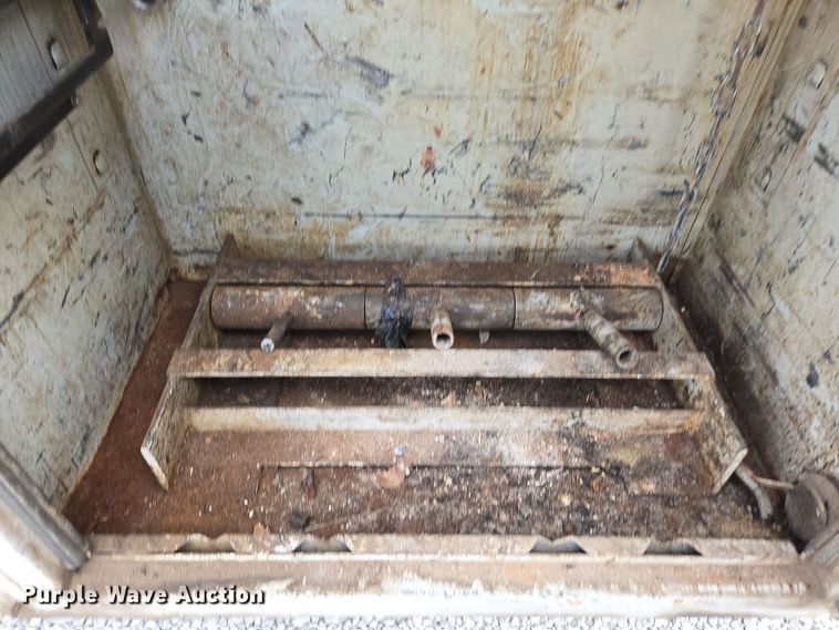 image for item DP6259 2006 GMC C7500 utility / service truck