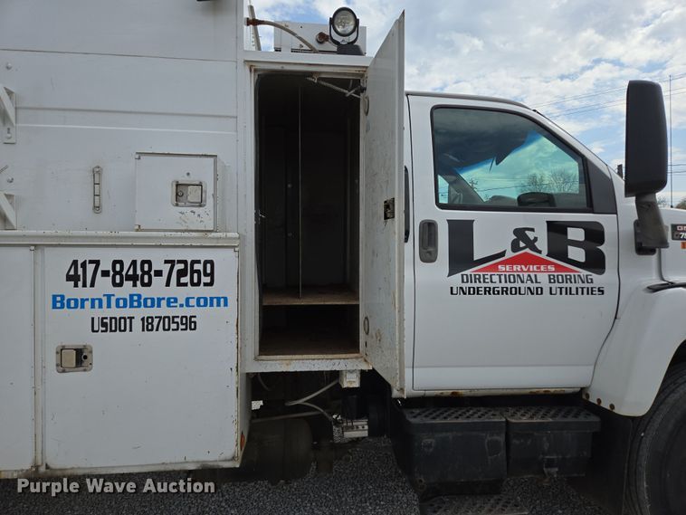 image for item DP6259 2006 GMC C7500 utility / service truck