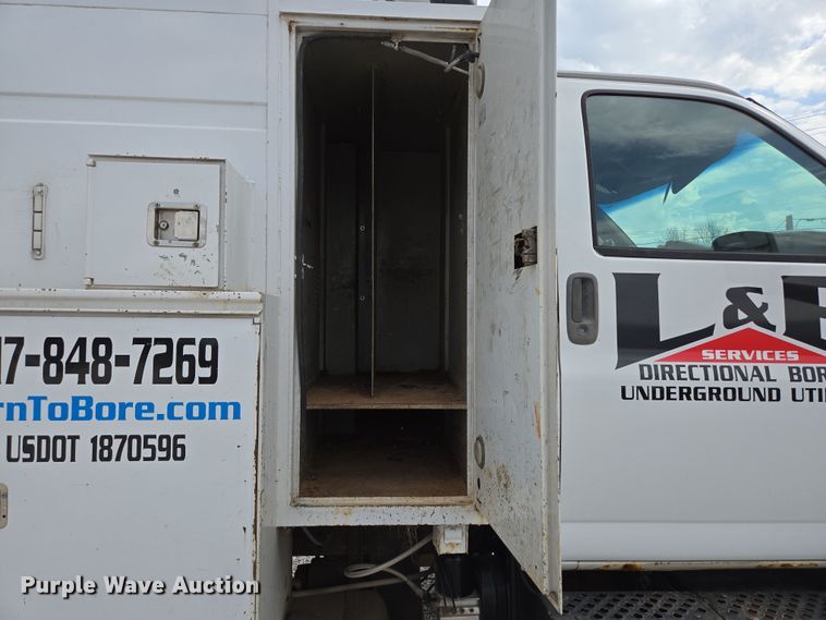 image for item DP6259 2006 GMC C7500 utility / service truck