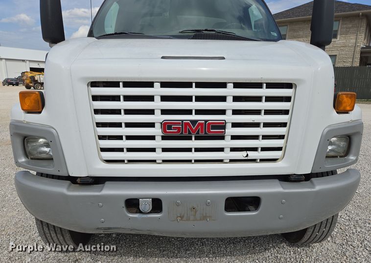 image for item DP6259 2006 GMC C7500 utility / service truck