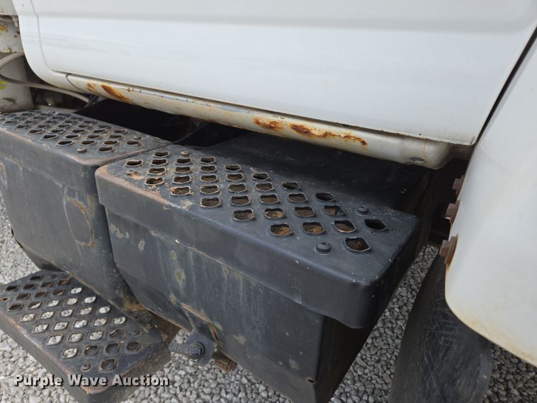 image for item DP6259 2006 GMC C7500 utility / service truck