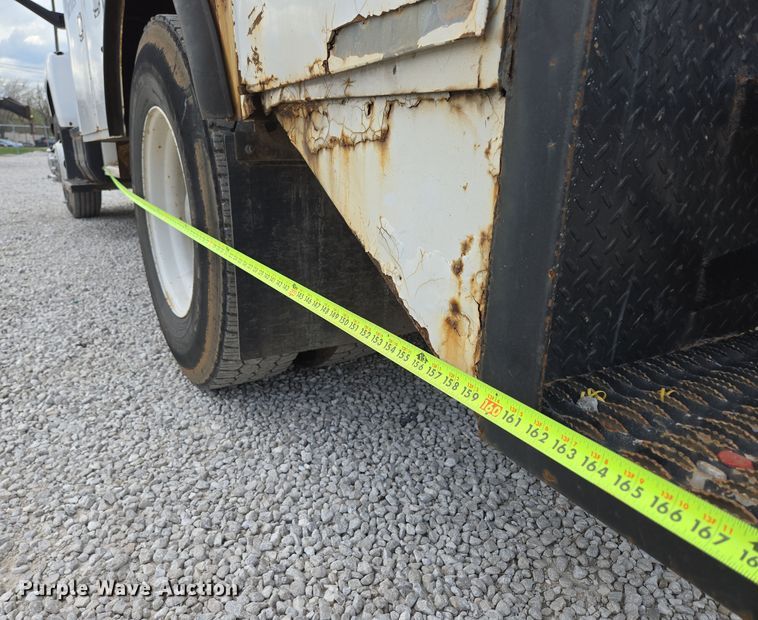 image for item DP6259 2006 GMC C7500 utility / service truck