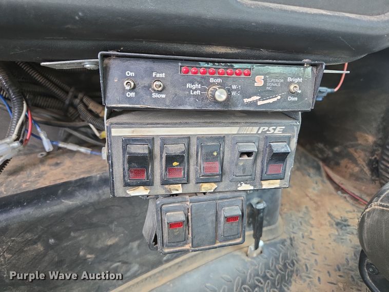 image for item DP6259 2006 GMC C7500 utility / service truck