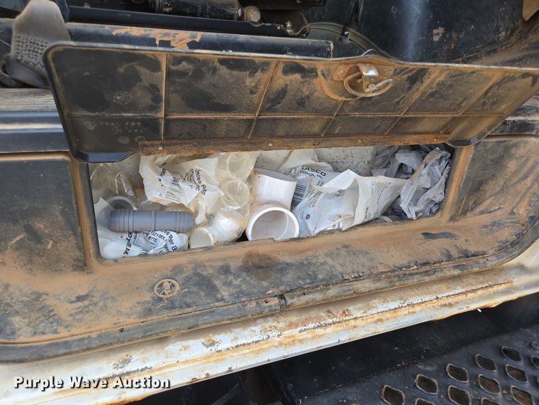 image for item DP6259 2006 GMC C7500 utility / service truck