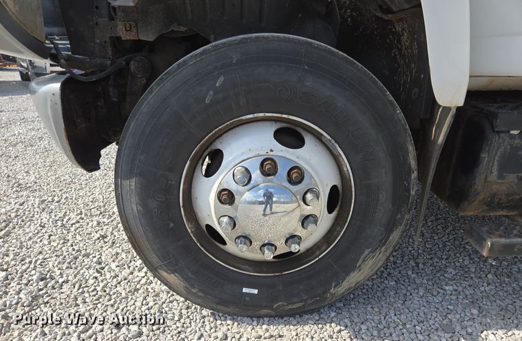 image for item DP6259 2006 GMC C7500 utility / service truck