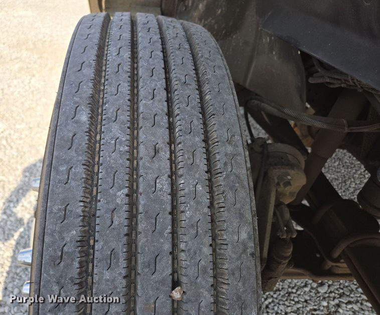 image for item DP6259 2006 GMC C7500 utility / service truck