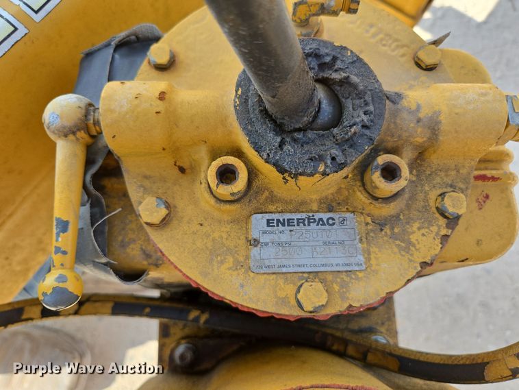 image for item DP6260 2013 Roose Reeler RR-250 reel trailer