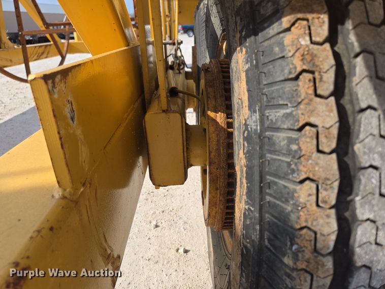 image for item DP6260 2013 Roose Reeler RR-250 reel trailer