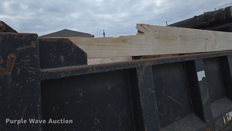 image for item DP6261 2005 Ford F750 Super Duty dump truck